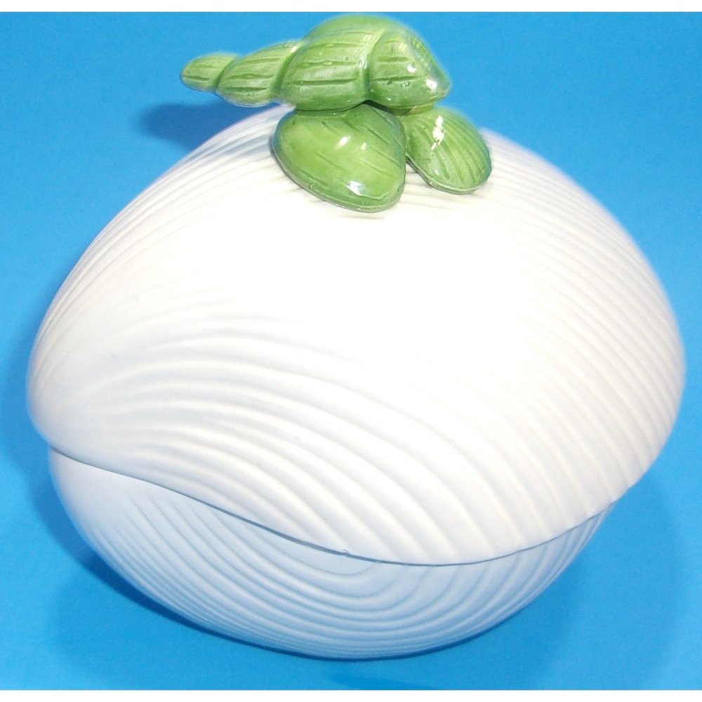 Fitz & Floyd Hand Painted Clam Shell Lidded Jewelry/Trinket Box Dish 5 1/4"